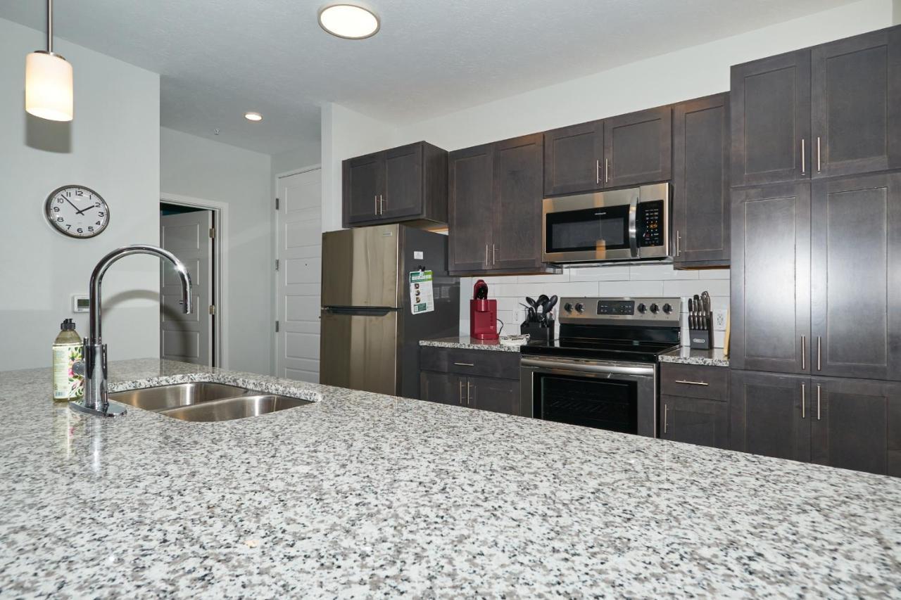 Modern Dwntwn 1 Bdrm Apt Pool Gym Free Parking Indianapolis Exterior photo