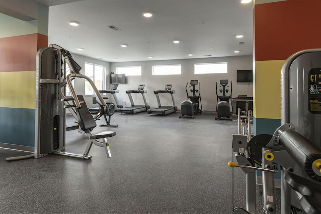 Modern Dwntwn 1 Bdrm Apt Pool Gym Free Parking Indianapolis Exterior photo